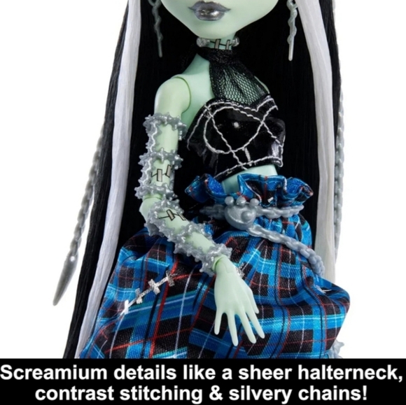 🪷Monster High Doll, Frankie Stein Stitched in Style Fashion Collectible - Picture 2 of 8